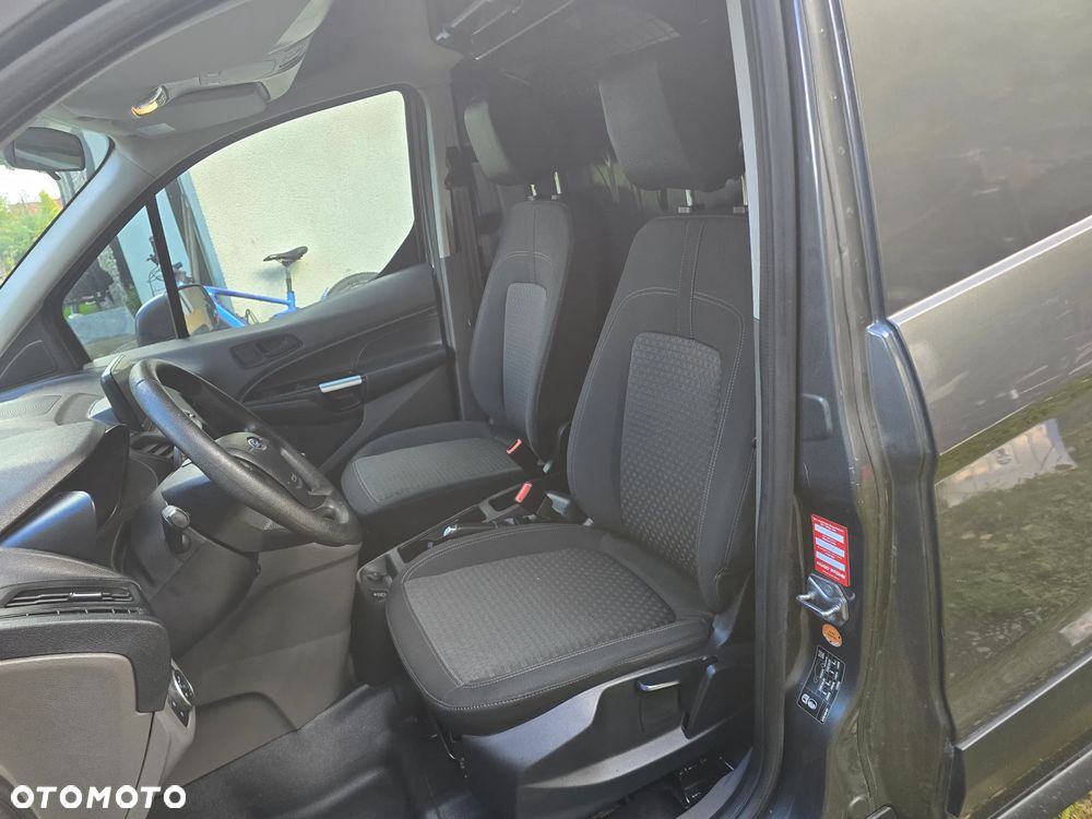 Ford Transit Connect - 11