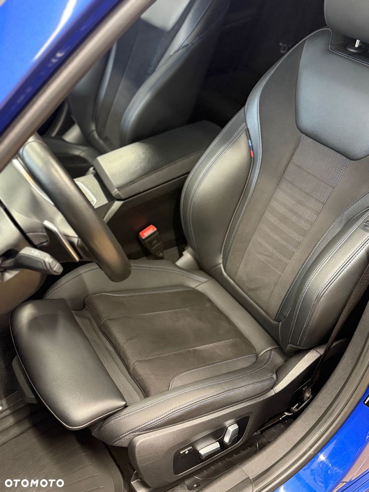BMW Seria 3 330i xDrive M Sport sport - 21