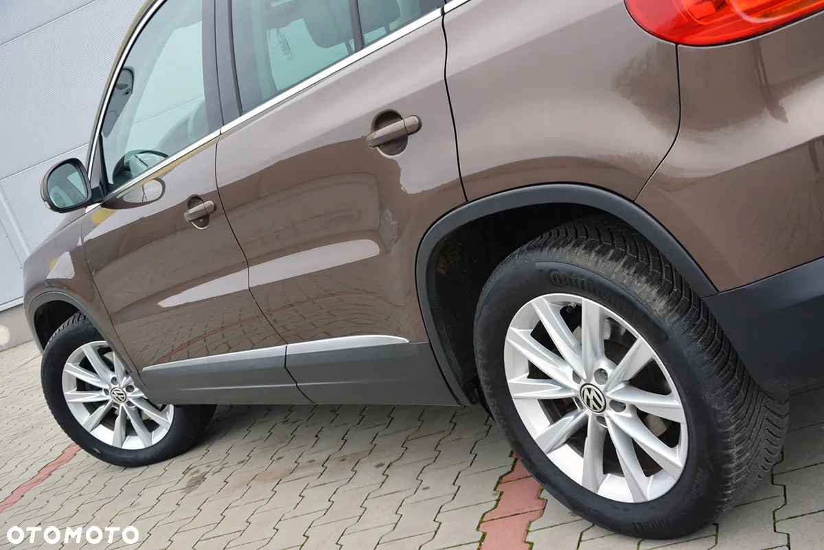 Volkswagen Tiguan 2.0 TDI DPF BlueMotion Technology Exclusive - 11