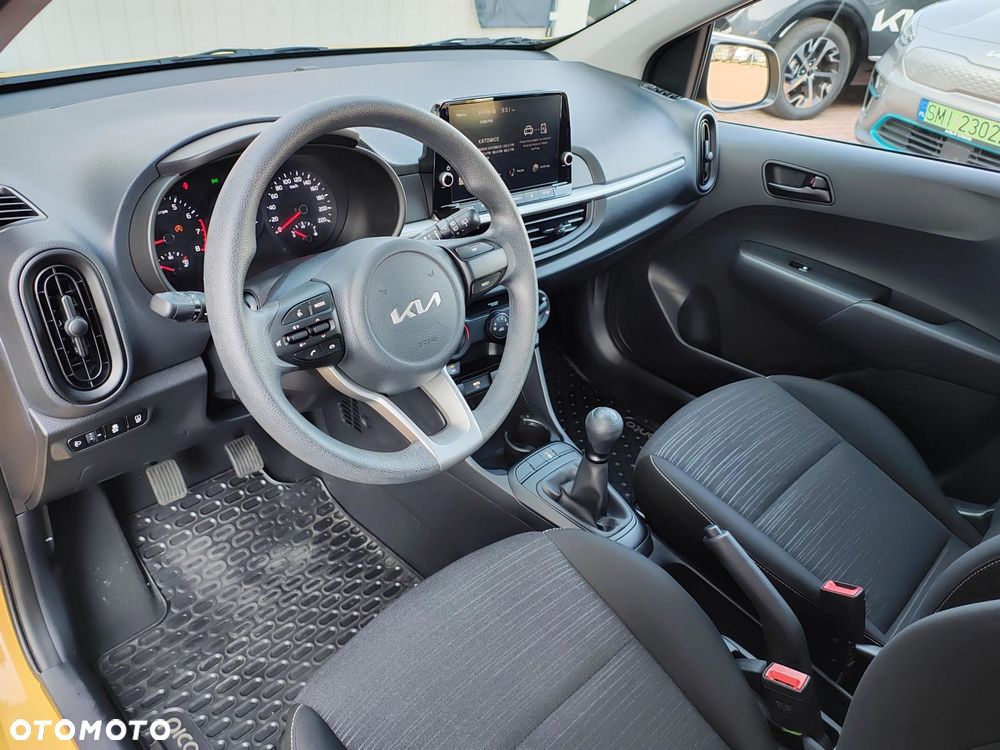 Kia Picanto - 9