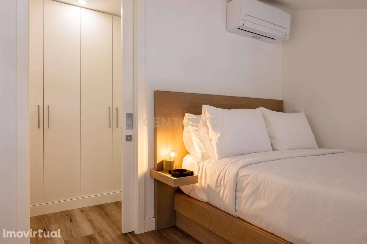 Loft Novo com espaço exterior junto á Ribeira - Grande imagem: 2/35