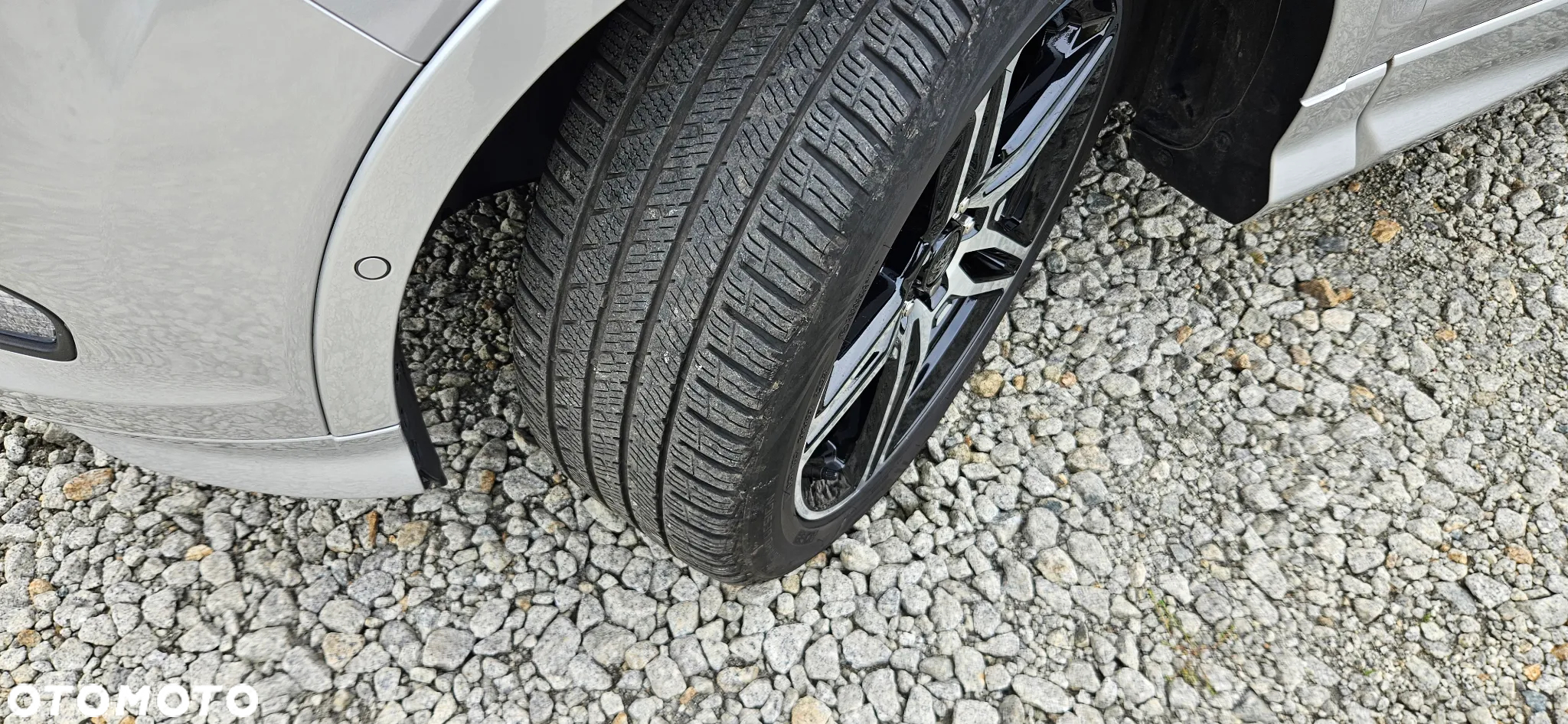 Ford Kuga 2.0 TDCi 2x4 ST-Line - 33