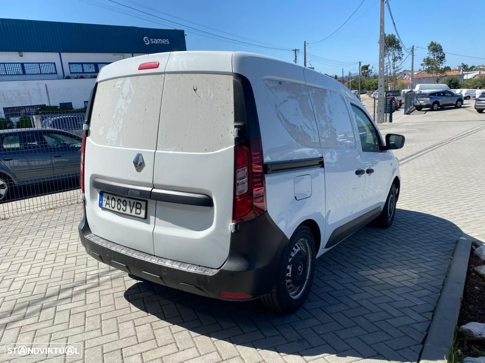 Renault Express - 4