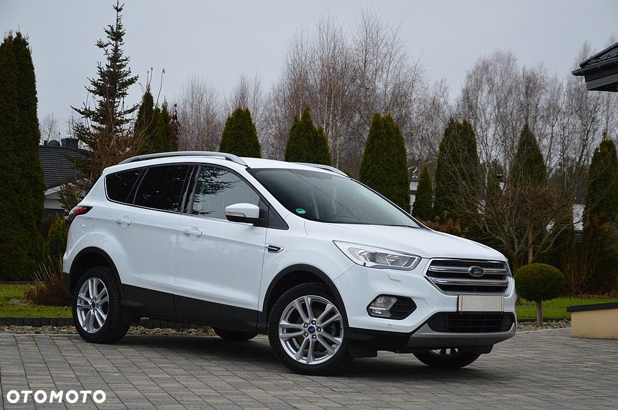 Ford Kuga 1.5 EcoBoost 2x4 SYNC - 4