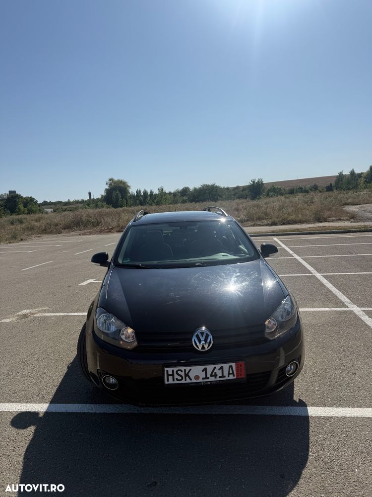 Volkswagen Golf - 2