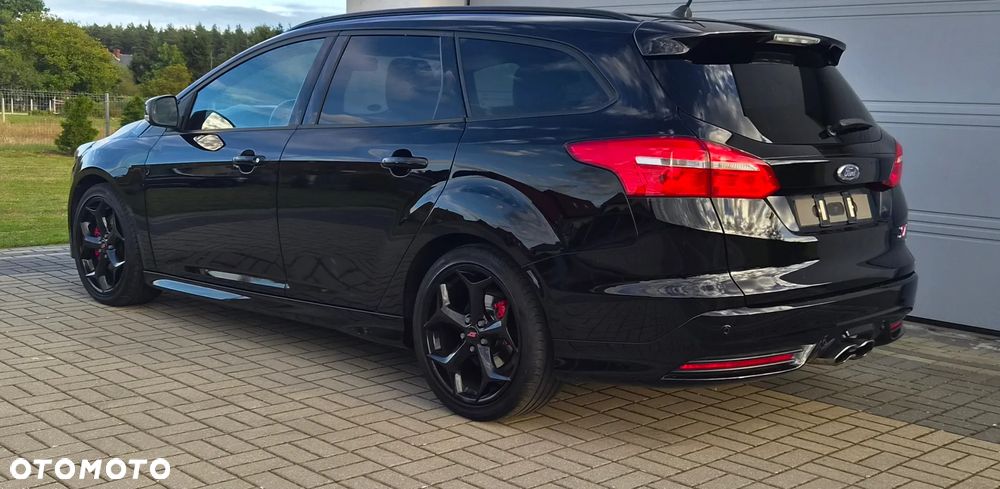 Ford Focus ST2 - 15
