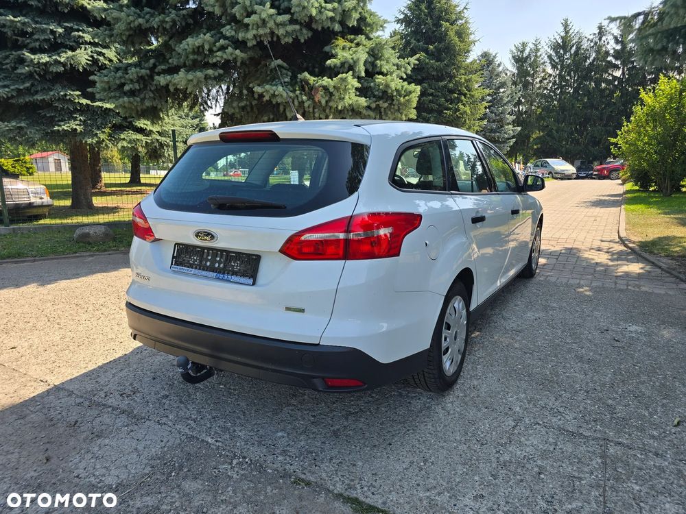 Ford Focus - 8
