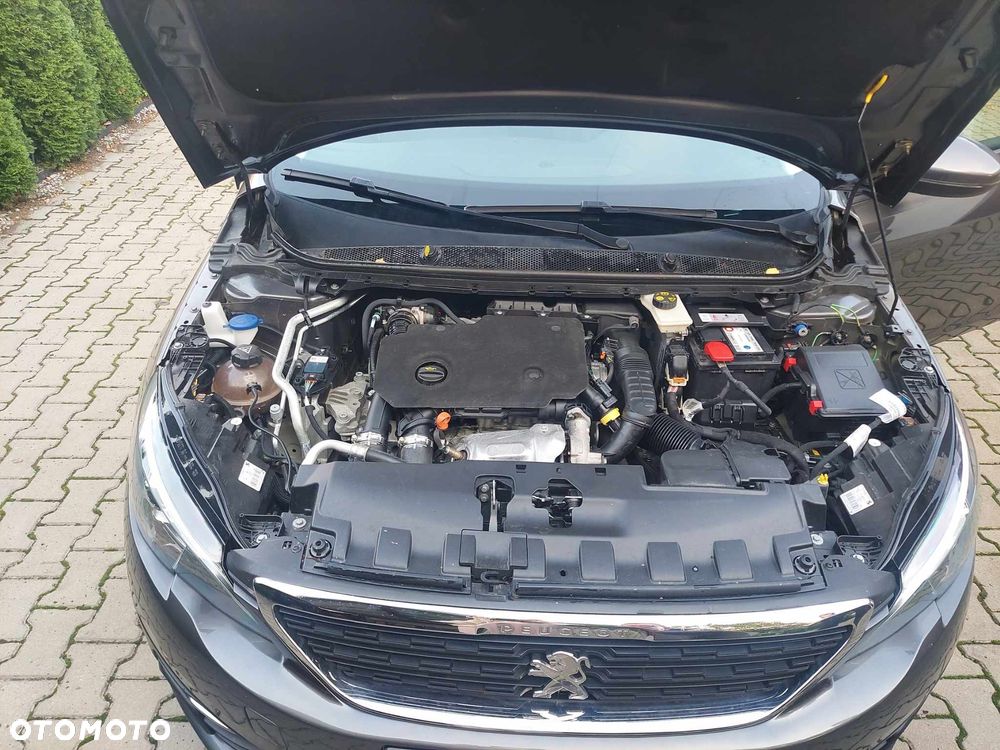 Peugeot 308 1.5 BlueHDi Active S&S EAT8 - 11