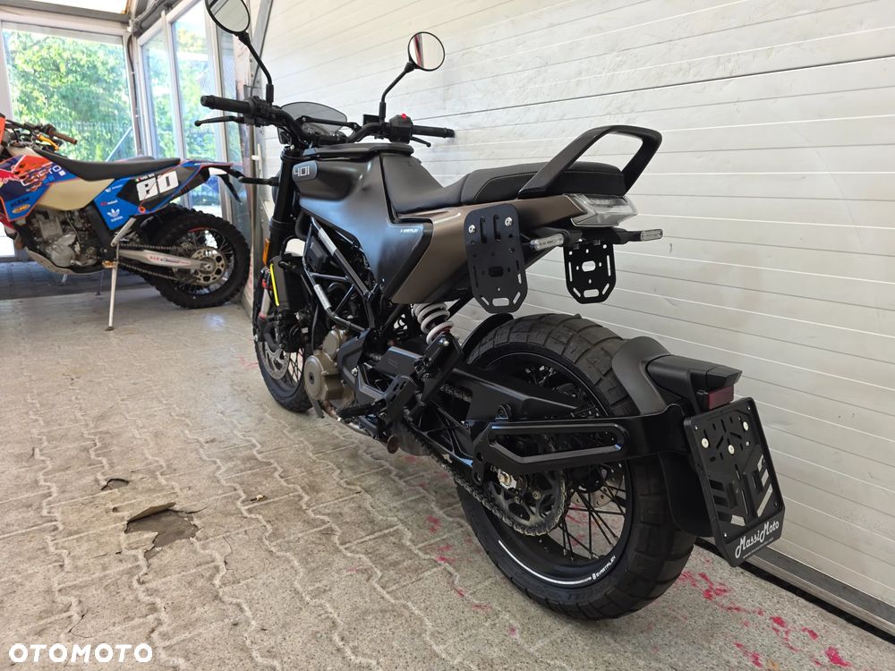 Husqvarna Svartpilen - 11