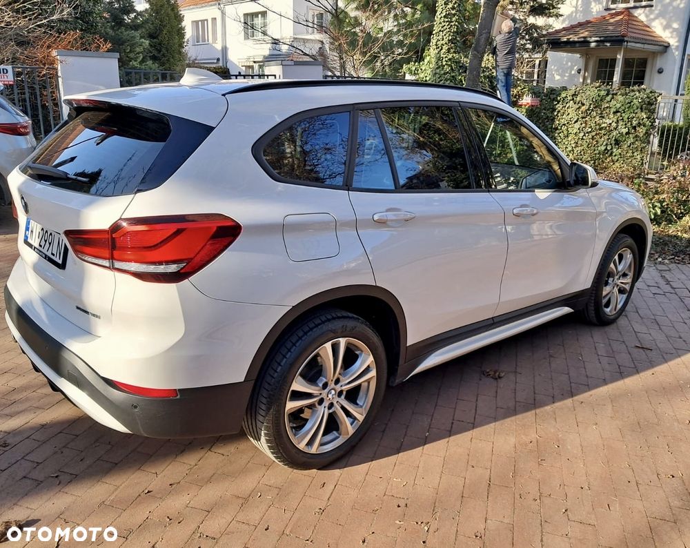 BMW X1 sDrive18i GPF M Sport - 3