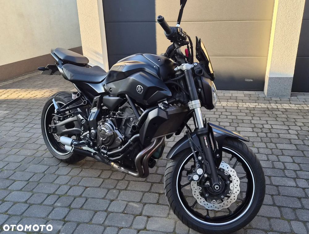 Yamaha MT - 6