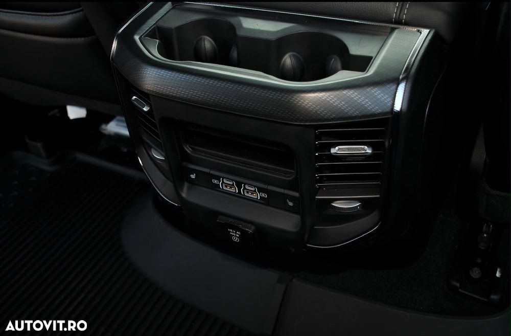 Dodge RAM - 39