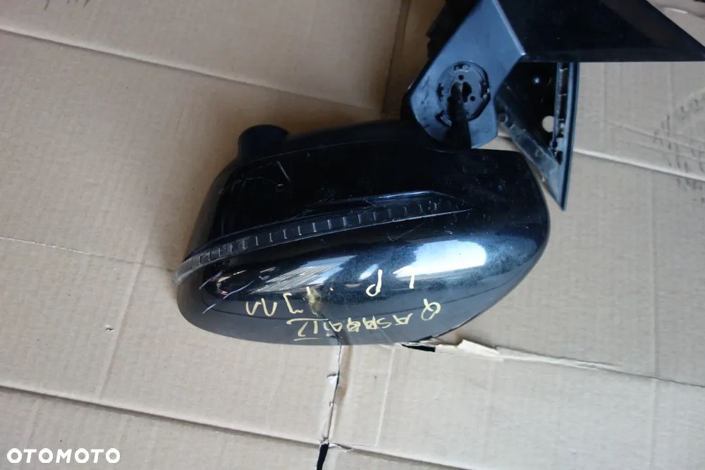 LUSTERKO LEWE NISSAN QASHQAI II J11 - 2