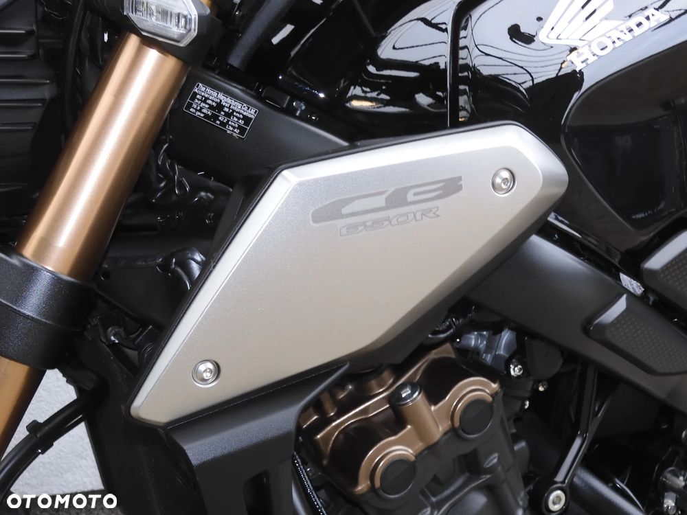 Honda CB - 25