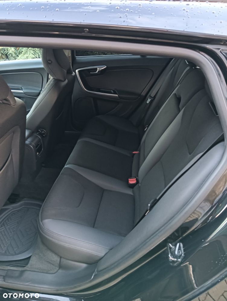 Volvo V60 - 12