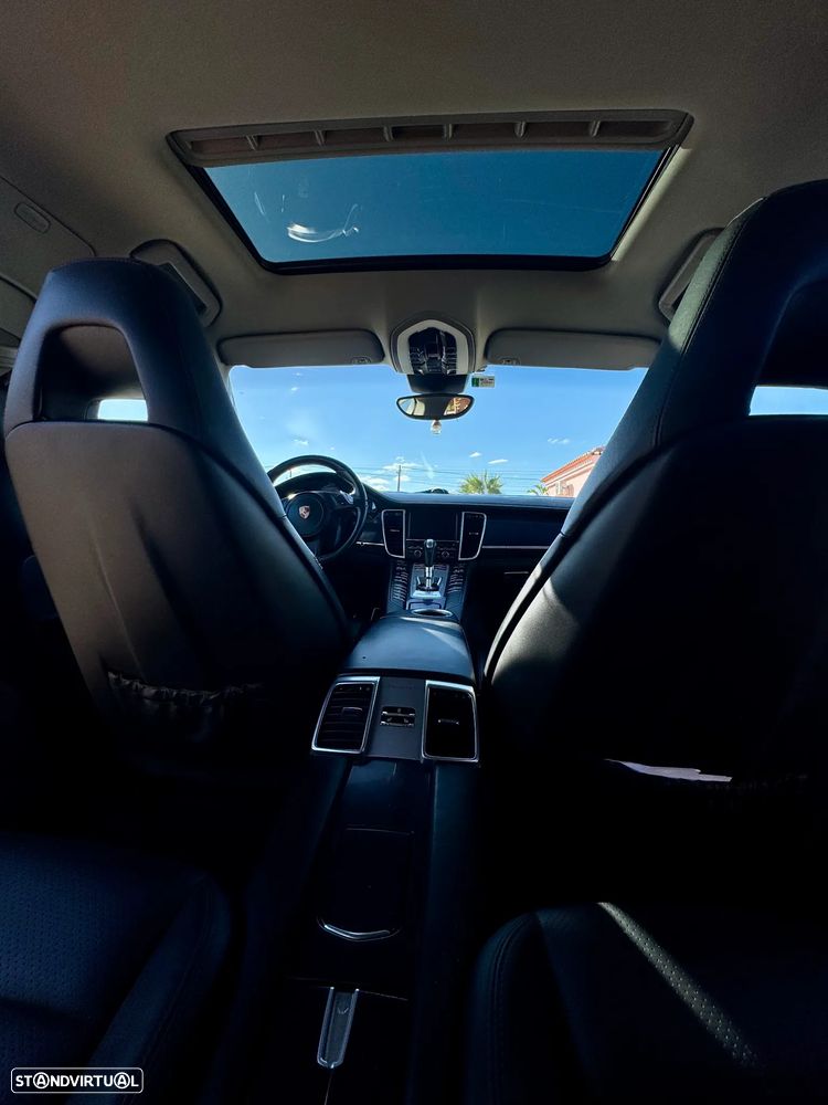 Porsche Panamera S Hybrid - 26