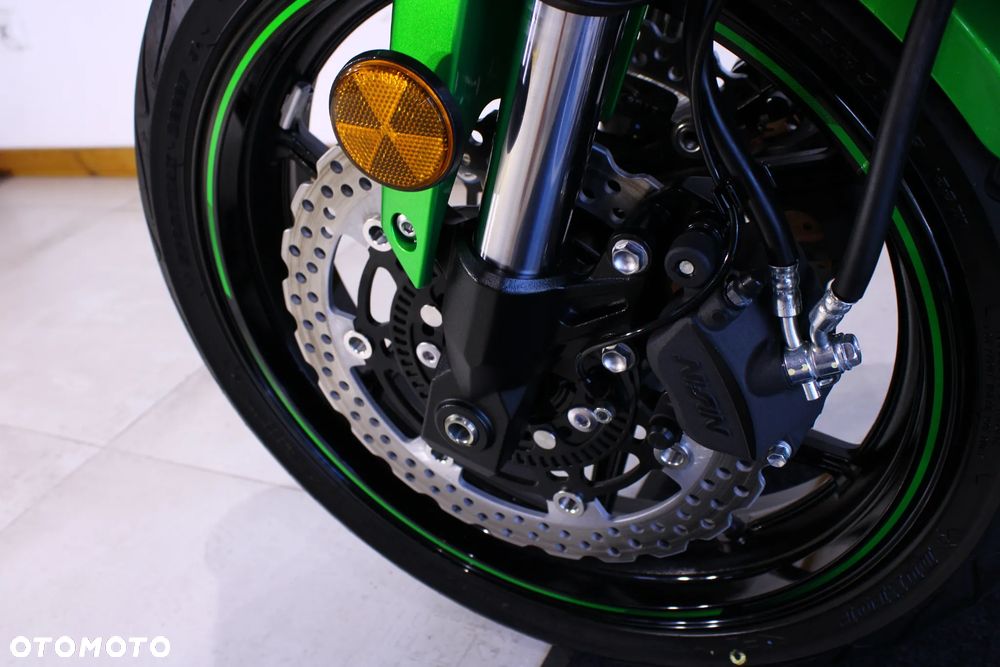 Kawasaki Versys 650 - 23