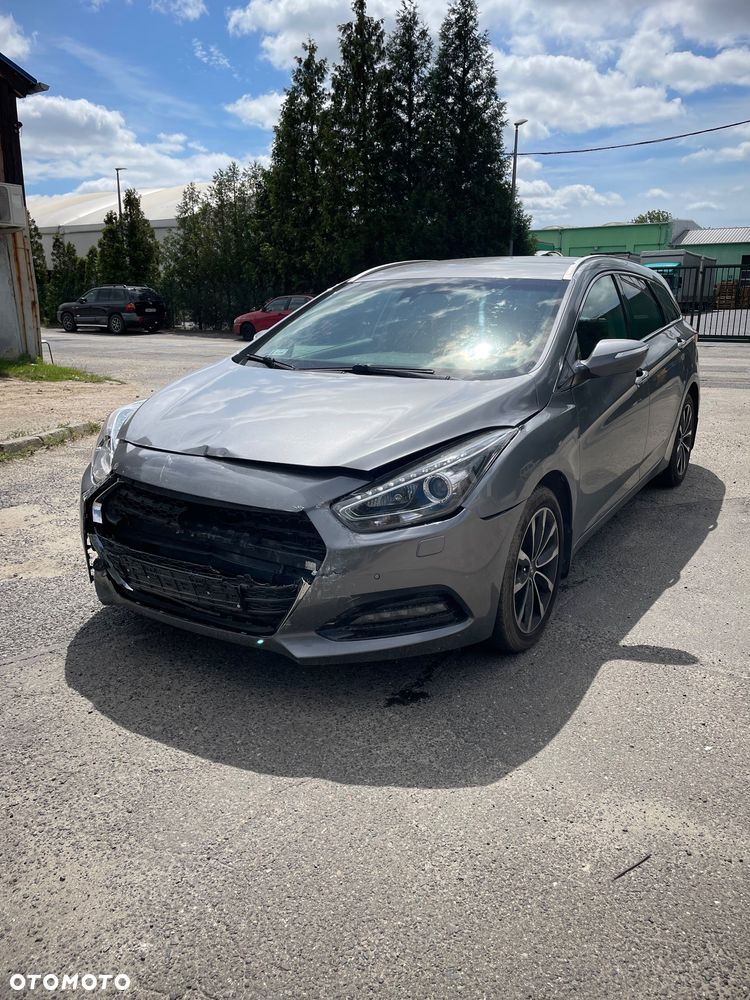 Hyundai i40 1.7 CRDi Premium - 1
