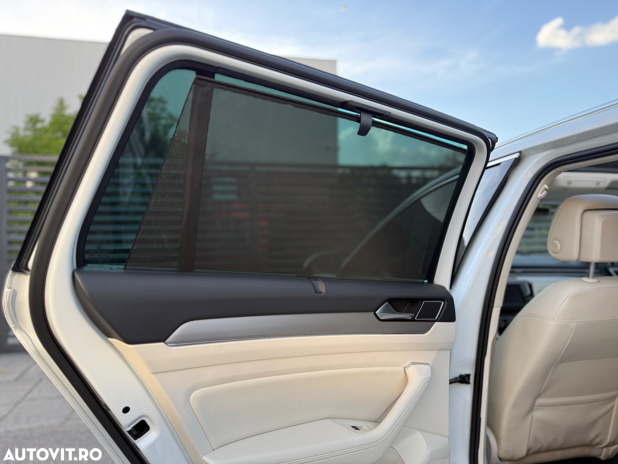 Volkswagen Passat 2.0 TDI DSG 4Motion Highline - 13