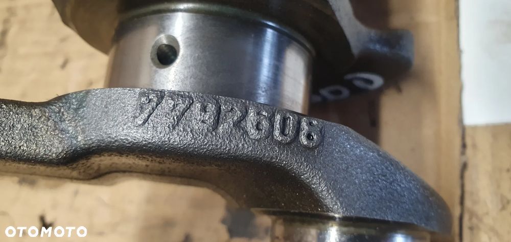 Wał korbowy silnika nominalny BMW 3 E90 E91 3.0D 7792608 - 7