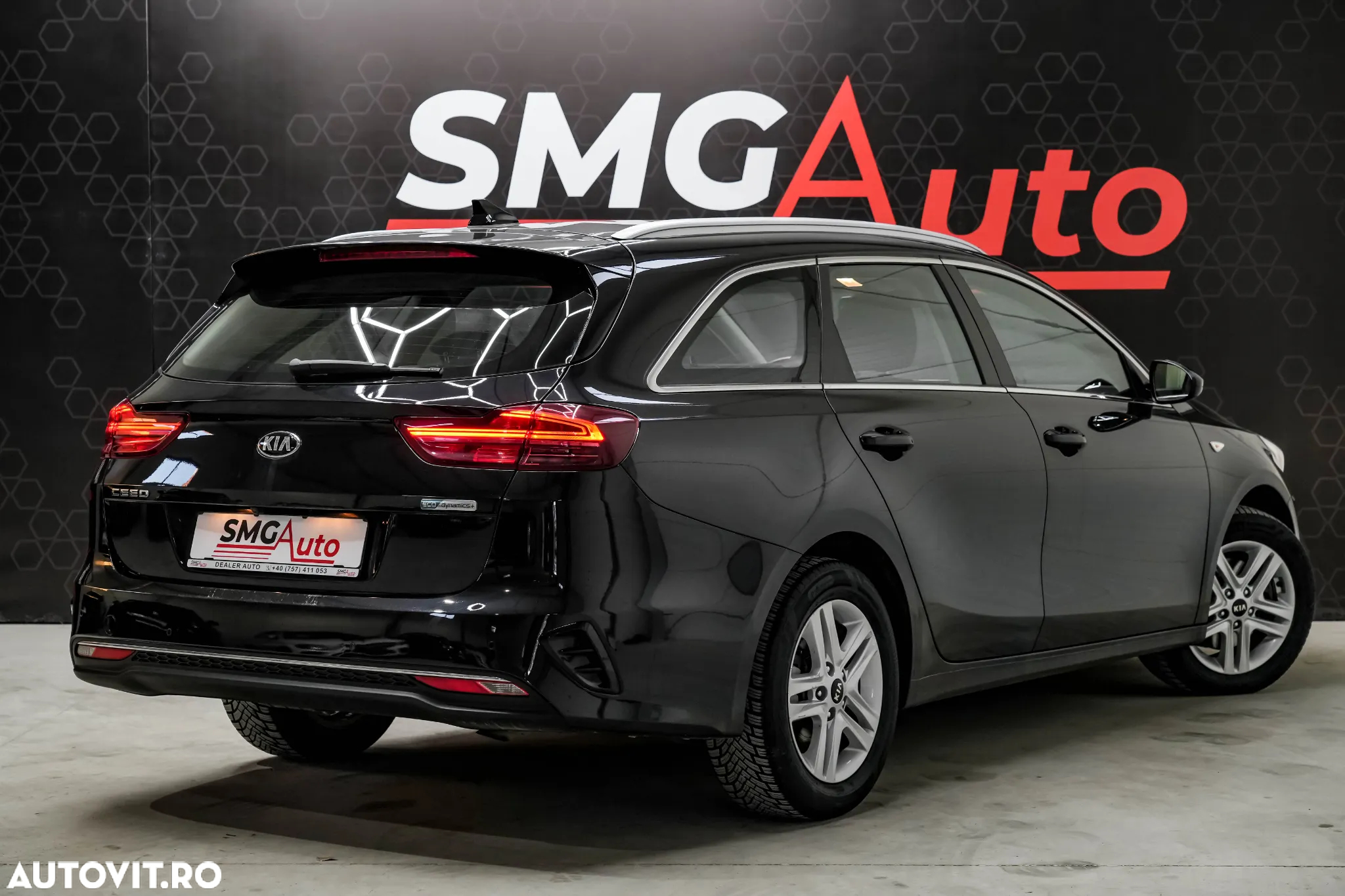 Kia Ceed 1.6 CRDi Eco-Dynamics+ (48V Mild-Hybrid) DCT7 Spirit - 4