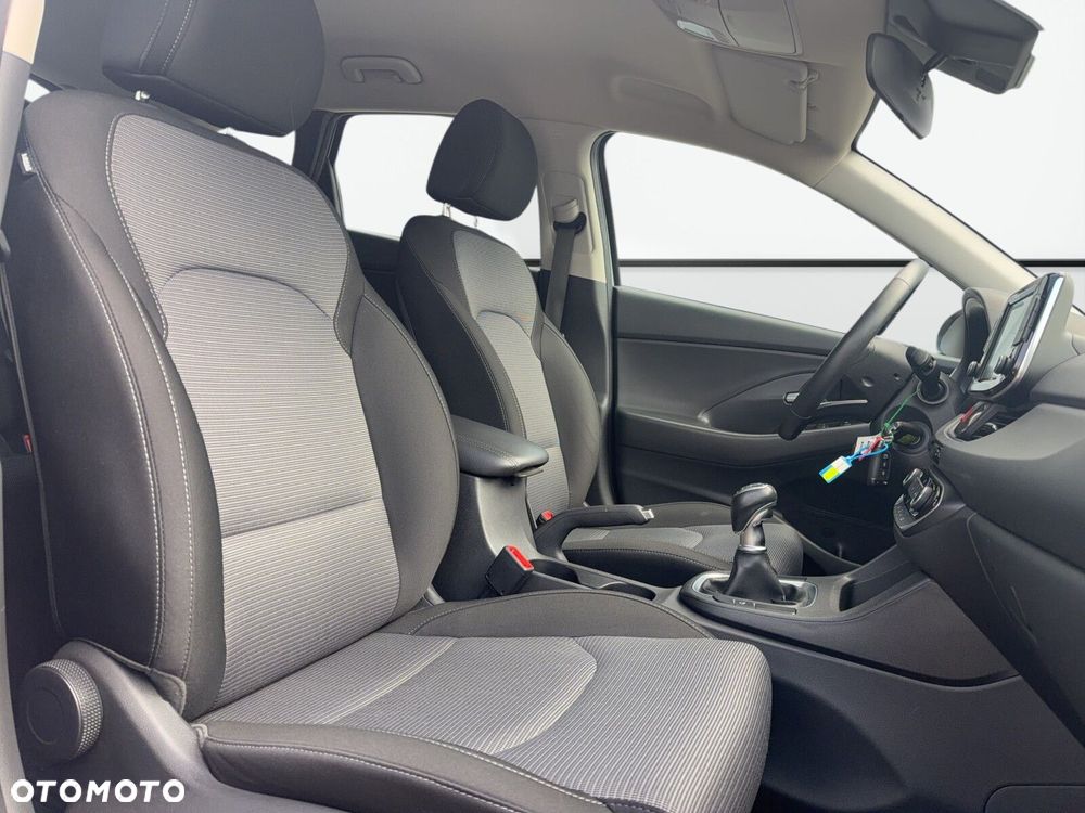 Hyundai i30 - 19