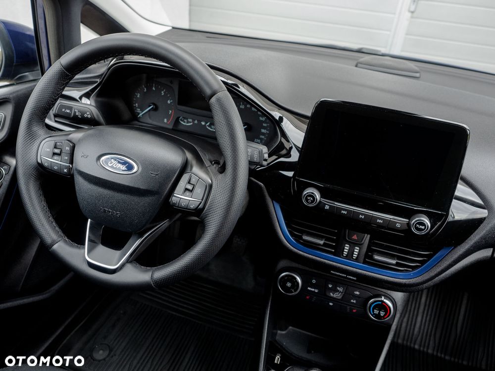 Ford Fiesta - 36