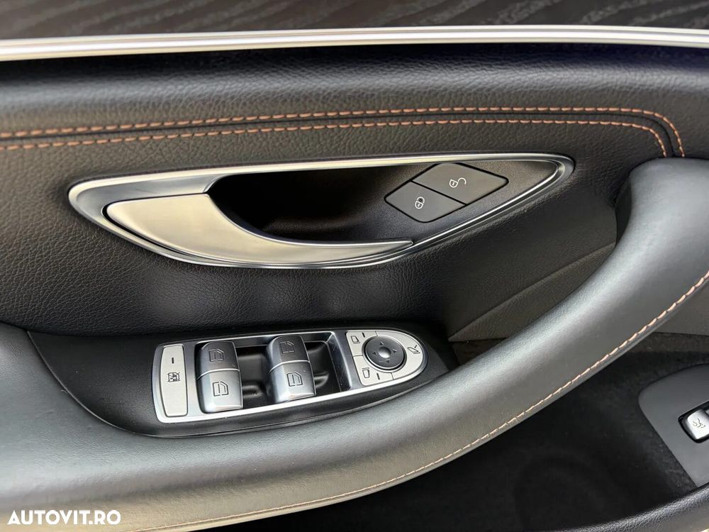 Mercedes-Benz CLS - 19