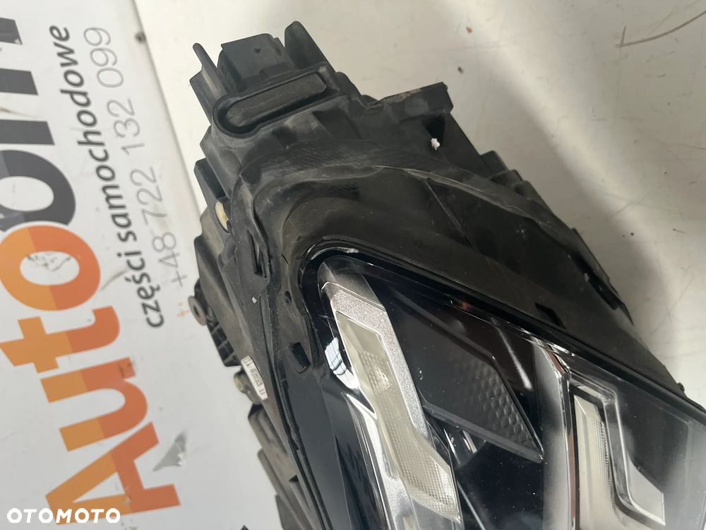 Audi A3 8Y0 8Y0941033 Full Led Lewy+Moduł  Uszkodzona - 3