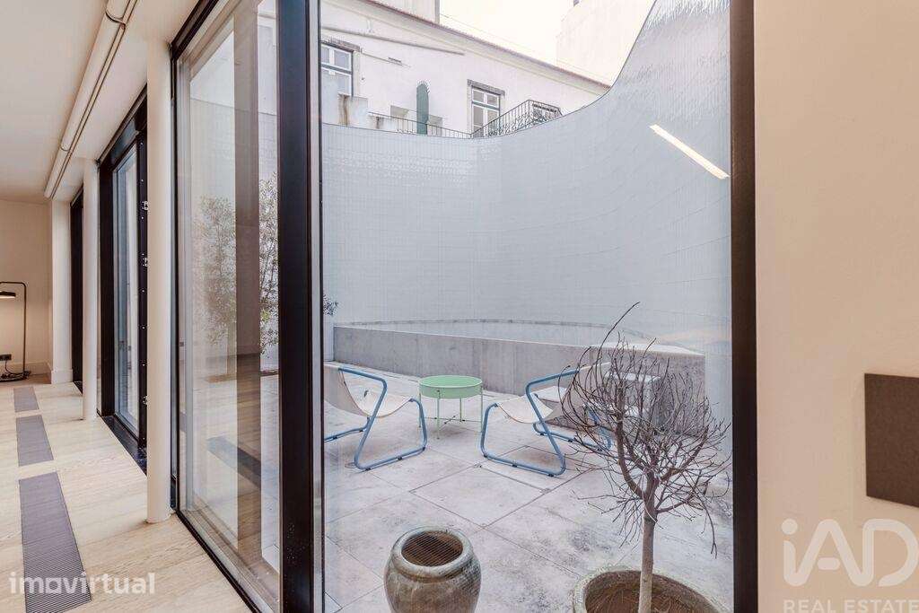 Apartamento T2 em Santa Maria Maior de 120,00 m2 - Grande imagem: 2/14