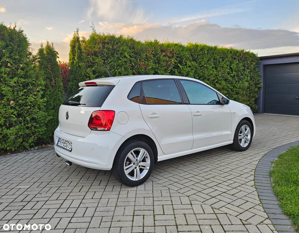 Volkswagen Polo 1.2 TSI MATCH - 10
