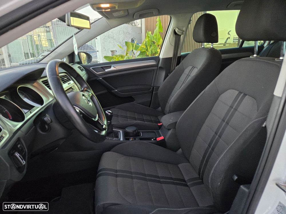 VW Golf Variant 1.6 TDi Highline - 8