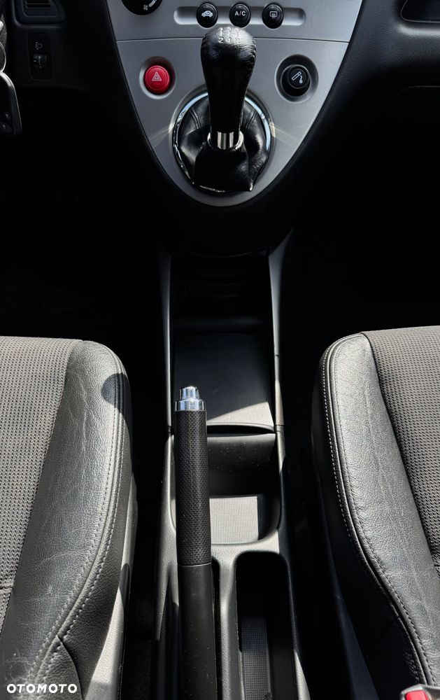Honda Civic 2.0i VSA - 25