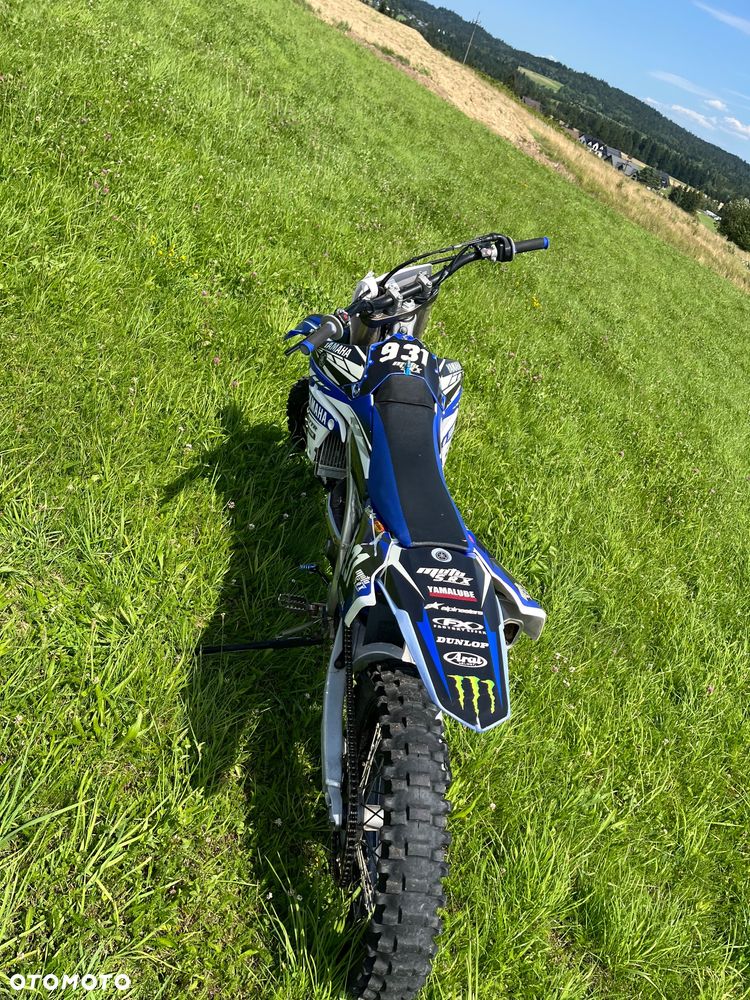 Yamaha YZF - 7