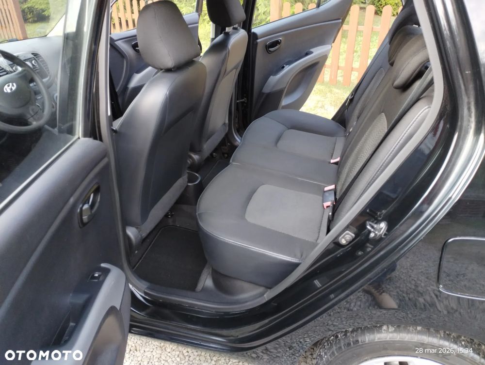 Hyundai i10 1.1 Edition 20 - 28