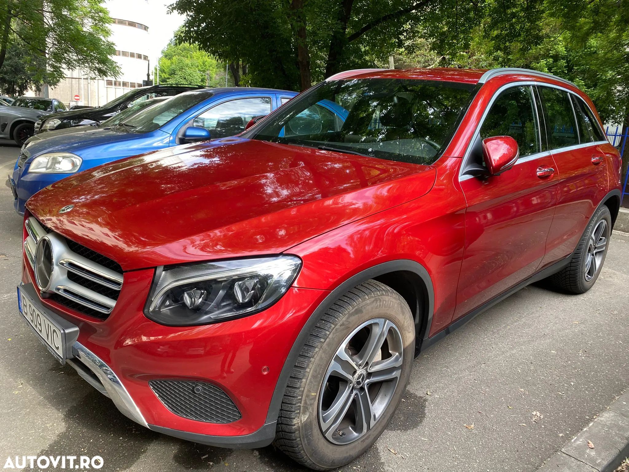 Mercedes-Benz GLC 250 4MATIC - 1