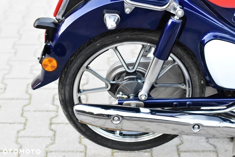 Honda Super Cub - 12