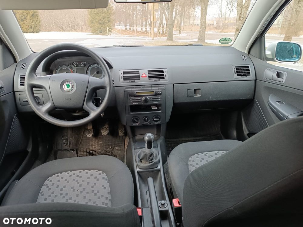 Skoda Fabia 1.4 16V Classic - 8