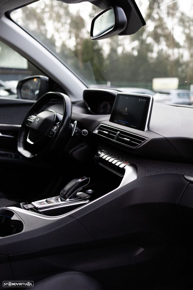 Peugeot 3008 1.5 BlueHDi GT Line EAT8 - 30