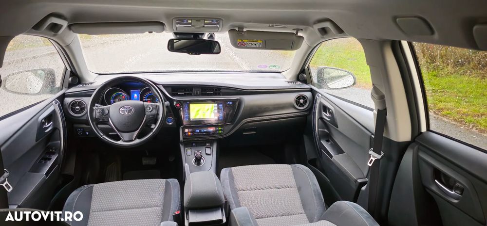 Toyota Auris 1.8 L VVT-i TS Hybrid Luna - 7