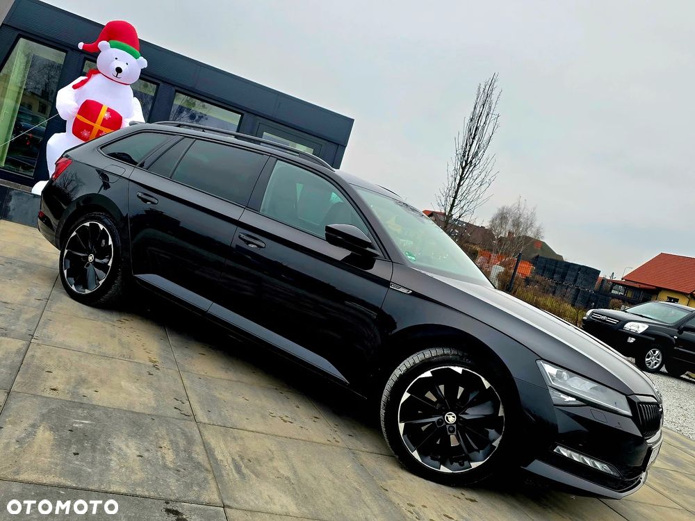 Skoda Superb 2.0 TDI SCR Sportline DSG - 23