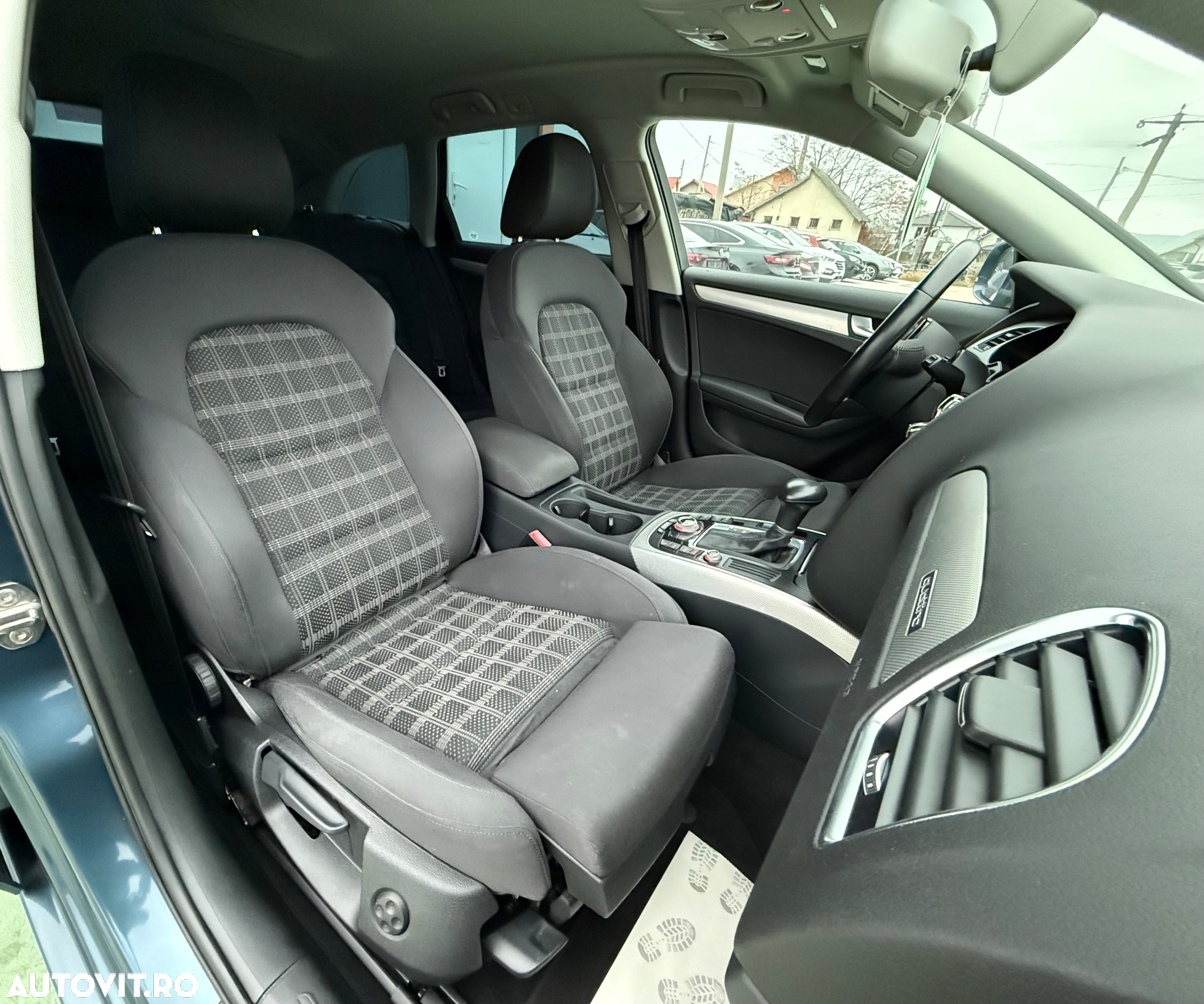 Audi A4 Avant 2.0 TDI quattro S tronic Sport - 26