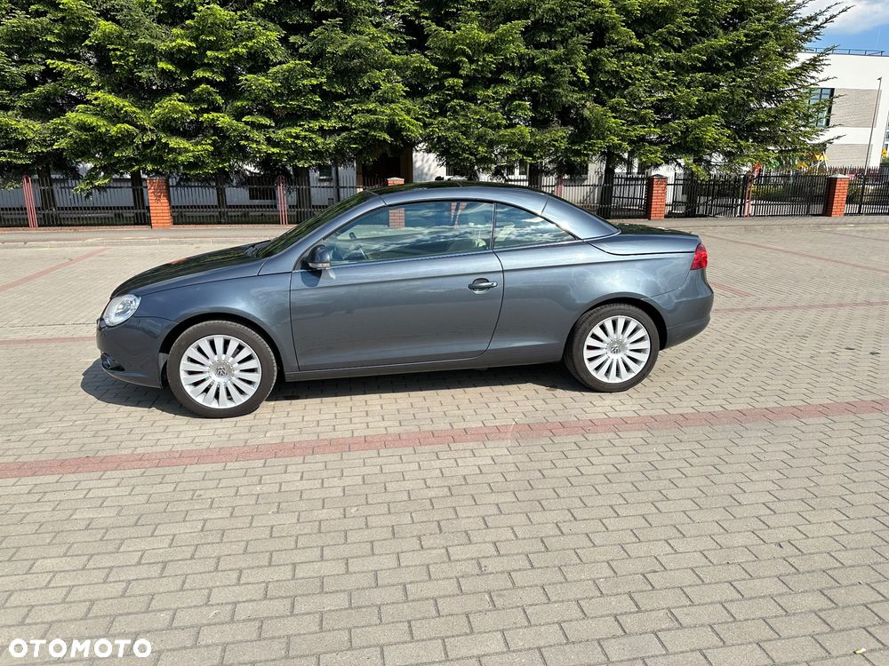 Volkswagen Eos 3.2 V6 DSG Individual - 10