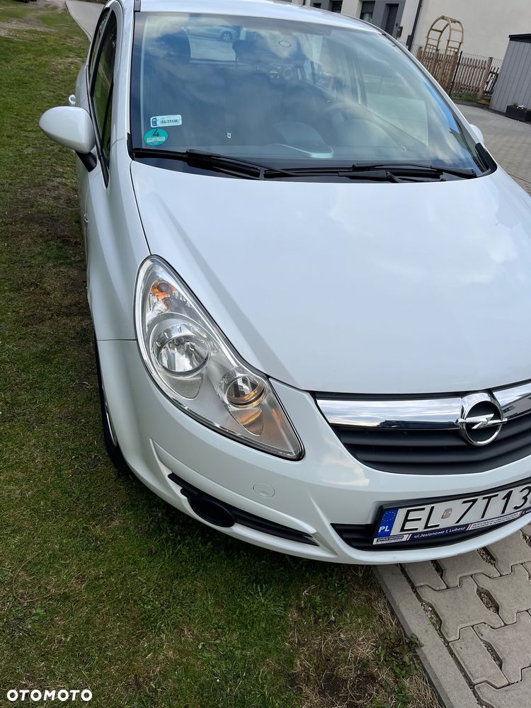 Opel Corsa 1.2 16V Essentia EasyTronic - 2