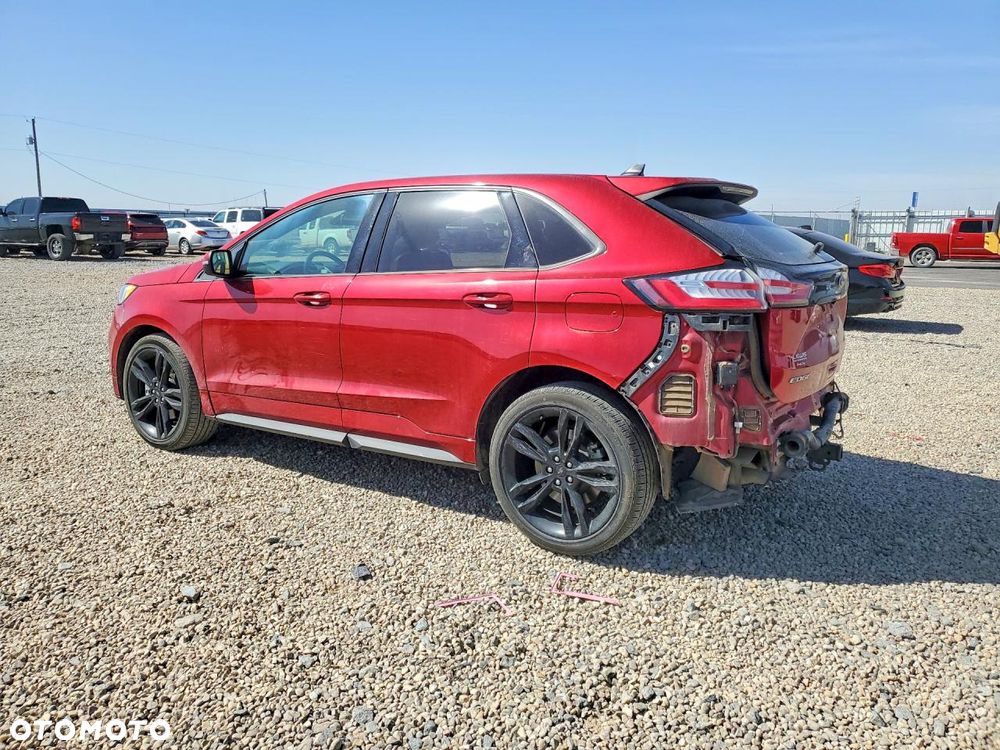Ford Edge - 4