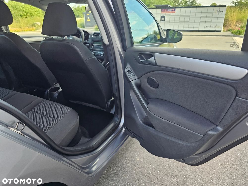 Volkswagen Golf 2.0 TDI DPF Comfortline - 16