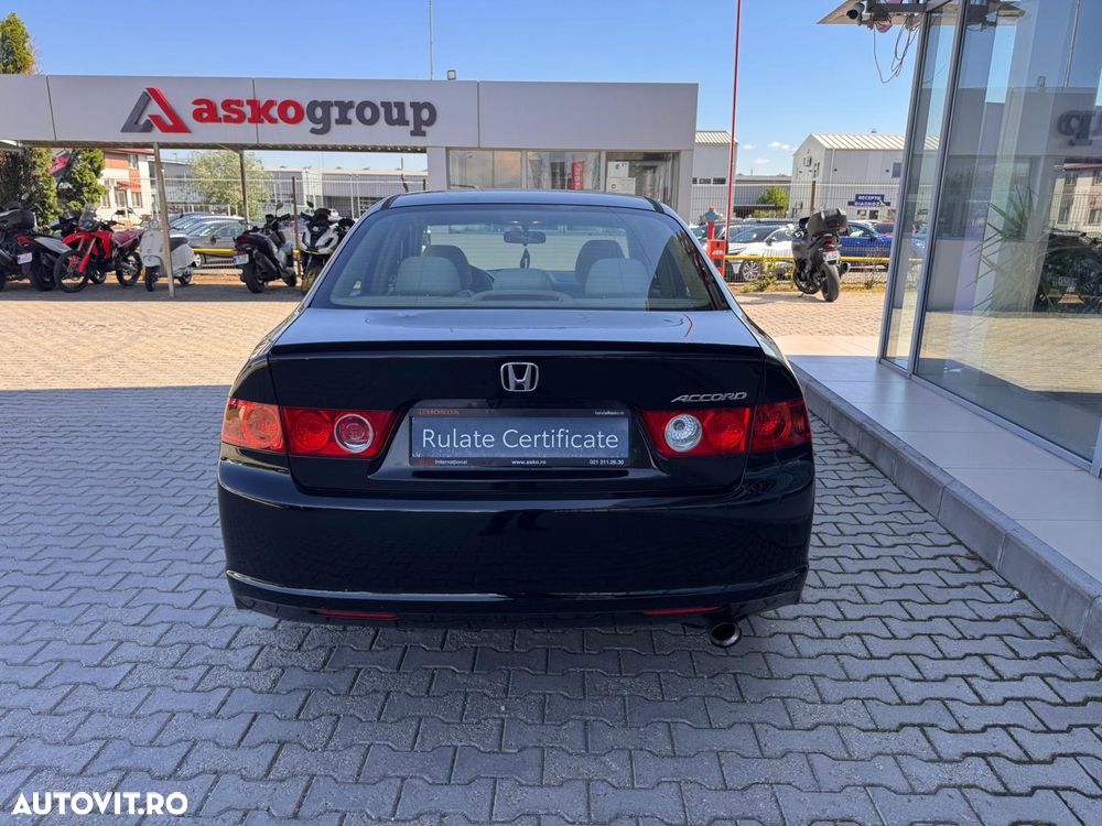 Honda Accord 2.0i Comfort - 7