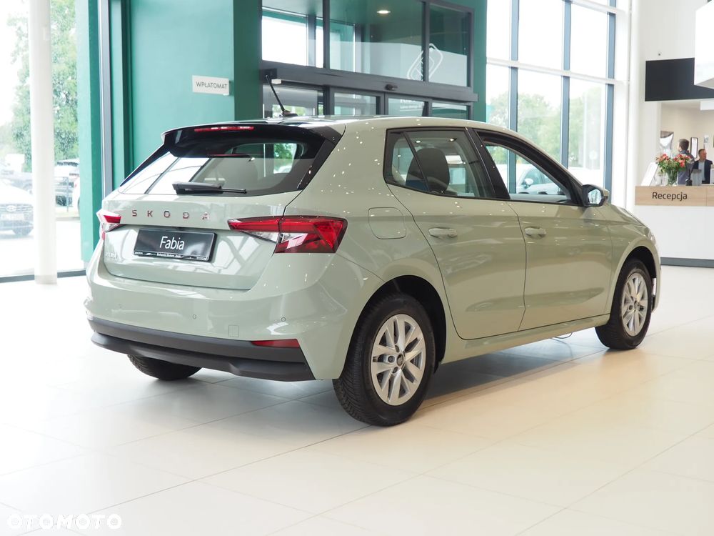 Skoda Fabia 1.0 TSI Drive DSG - 3