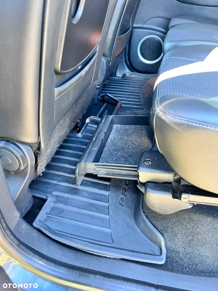 Renault Grand Scenic - 27