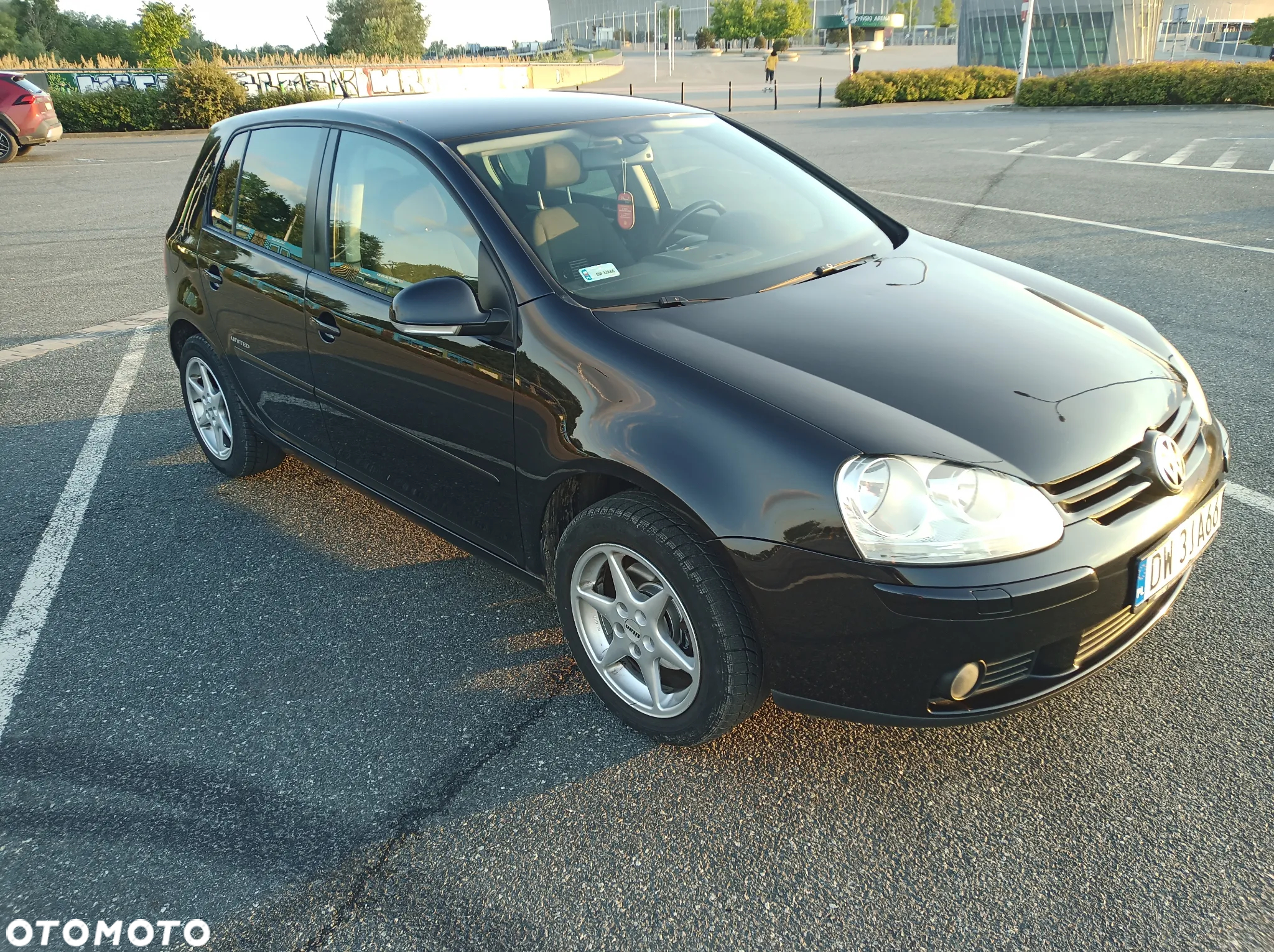 Volkswagen Golf - 25